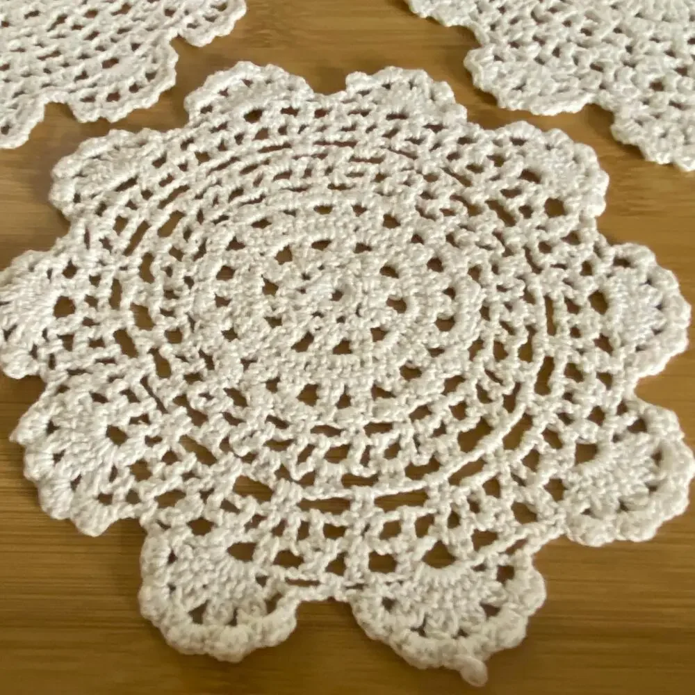 Vintage Handmade Crochet Doilies Set of 4 White Round Cotton Lace 7in